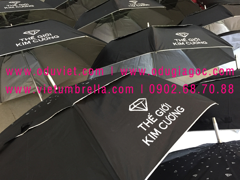 xưởng sản xuất ô dù cầm tay in logo quảng cáo